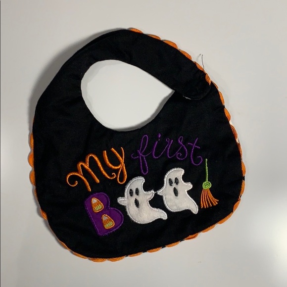 Halloween skeleton onesie and bib - Picture 5 of 5